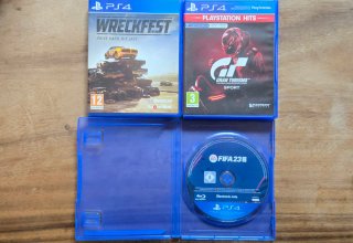 PS4 Pro 1TB + 2 DualShock + 15 Juegos + Bolsa