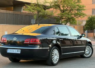 VOLKSWAGEN PHAETON 3.0 V6 TDI LIMOUSINE