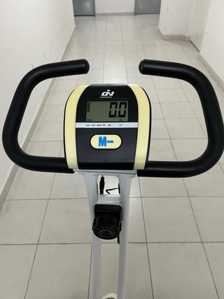 Bicicleta Estática Plegable Axel
