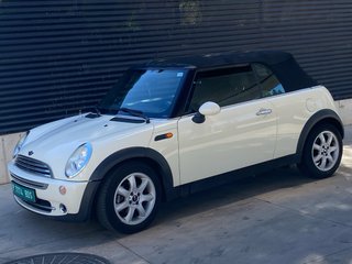 MINI Cabrio 2008