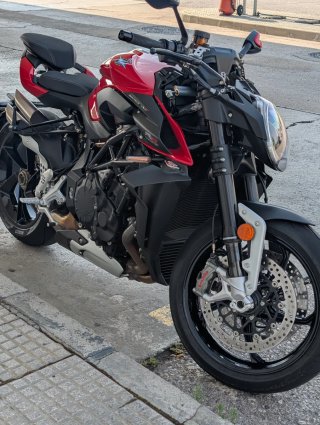 MV Agusta Brutale 1000 RS