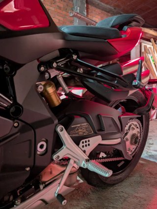 MV Agusta Brutale 1000 RS