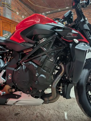 MV Agusta Brutale 1000 RS