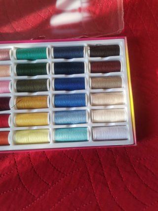 Set filati da cucito