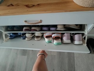 Zapatero blanco y madera y espejo