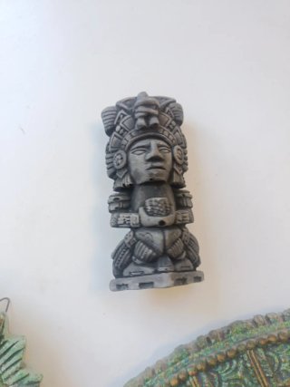 Decoración Mexicana: Sol y Calendario Azteca