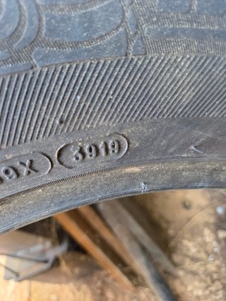 4 Neumáticos Michelin 235/60/R18.