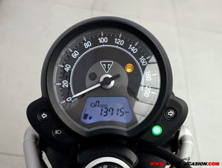 TRIUMPH STREET SCRAMBLER ¿A2?