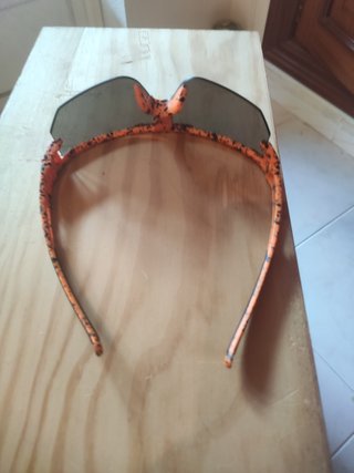 Gafas de sol deportivas naranjas