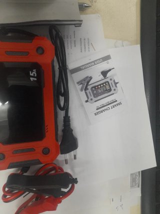 Cargador Baterías 12V 15A LiFePO4 AGM GEL