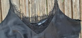 Top lencero Zara encaje satén negro T. L