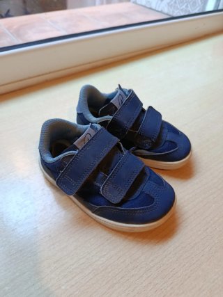 Lote 5 pares calzado barefoot infantil T.24