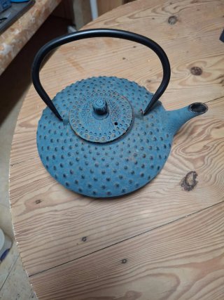 Tetera de hierro fundido estilo japonés