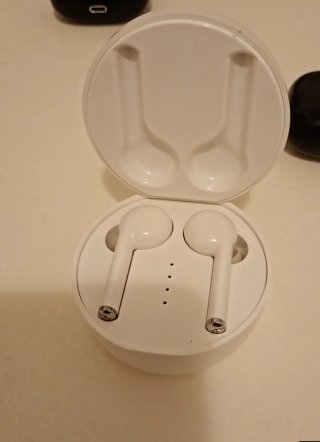 Auriculares inalámbricos blancos