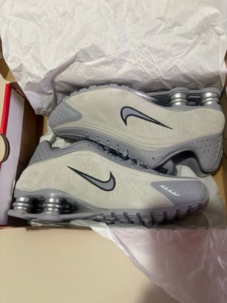 Nike Shox R4 Cement Grey/Black