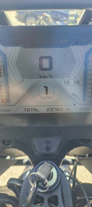 QJ Motor SRT650 Adventure