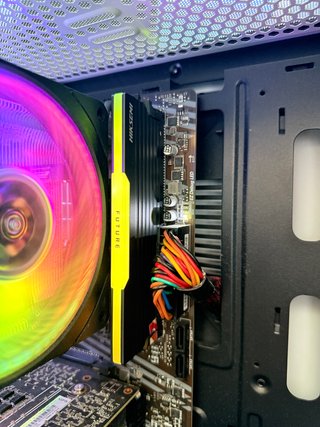 PC Gaming Ryzen 5 5600G GTX 1650 1TB SSD
