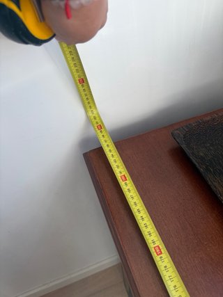 Aparador de madera maciza de Teka