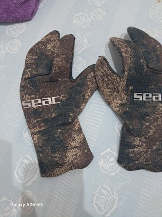 Guantes de pesca submarina Seac camuflados