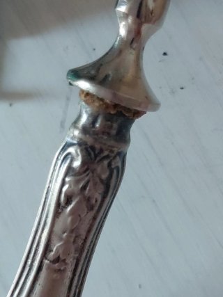 Cucharón antiguo de plata