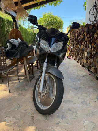 Honda Varadero 125 Adventure Negra