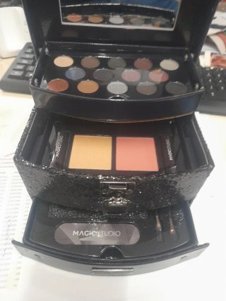 Maletín Infantil Maquillaje Magic Studio Negro