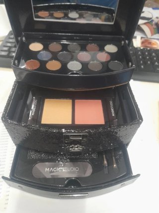 Maletín Infantil Maquillaje Magic Studio Negro