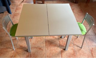 Mesa Cocina Cristal Verde Plegable con taburetes