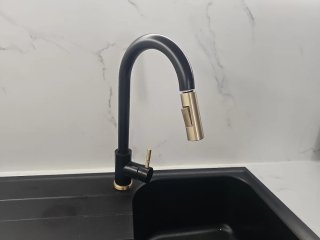 Encimera de cocina mármol y lavabo negro