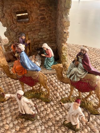 Nacimiento artesanal belén figuras camello