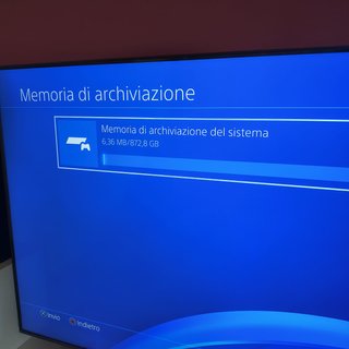 PS4 Pro 1TB Full Box Pari al Nuovo + 4 Controller