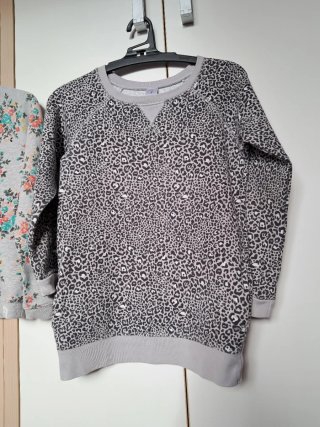 Lote 2 sudaderas niña 7 años