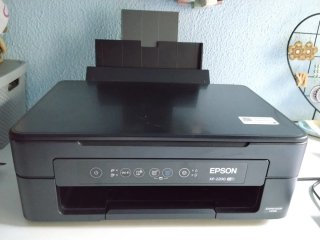 Impresora Epson XP-2200 con escaner WiFi Negra