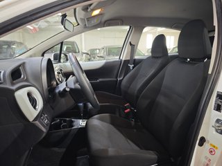 Toyota Yaris Hybrid Active