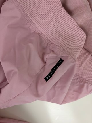 Felpa Under Armour RUSH CELLIANT rosa S