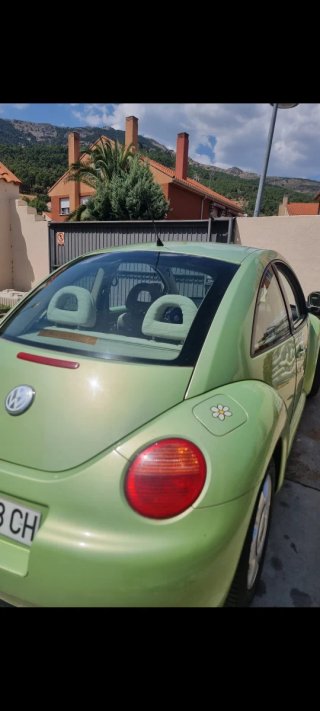 Volkswagen Beetle 2000