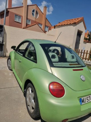 Volkswagen Beetle 2000
