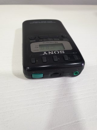 Radio Portátil Sony SRF-M606 FM/AM