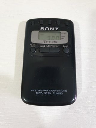 Radio Portátil Sony SRF-M606 FM/AM
