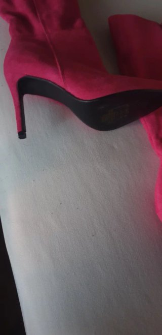 Botas altas fucsia sin estrenar. Talla 38. Sin est