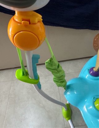 Saltador de bebé Nemo