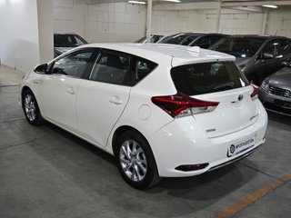 Toyota Auris 1.8 140H Hybrid Active