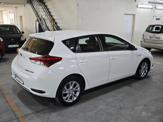 Toyota Auris 1.8 140H Hybrid Active