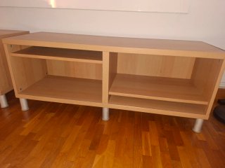 Mueble expositor Ikea madera