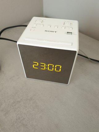 Radio Despertador Sony Blanco
