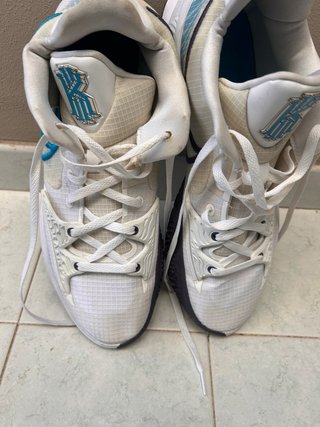 Scarpe Nike Kyrie Blu e Bianche