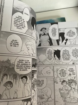 THE PROMISED NEVERLAND 02