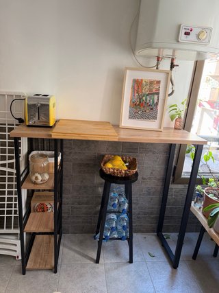 Mesa estilo Bar + 2 Taburetes