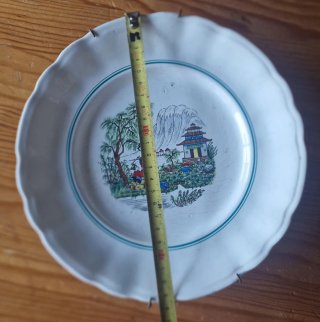 Prato decorativo antigo das Faianças Capôa "China"
