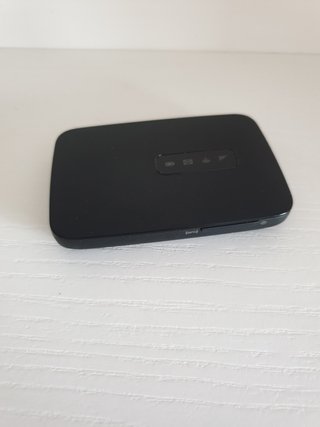 Router 4G Alcatel Airbox MW40